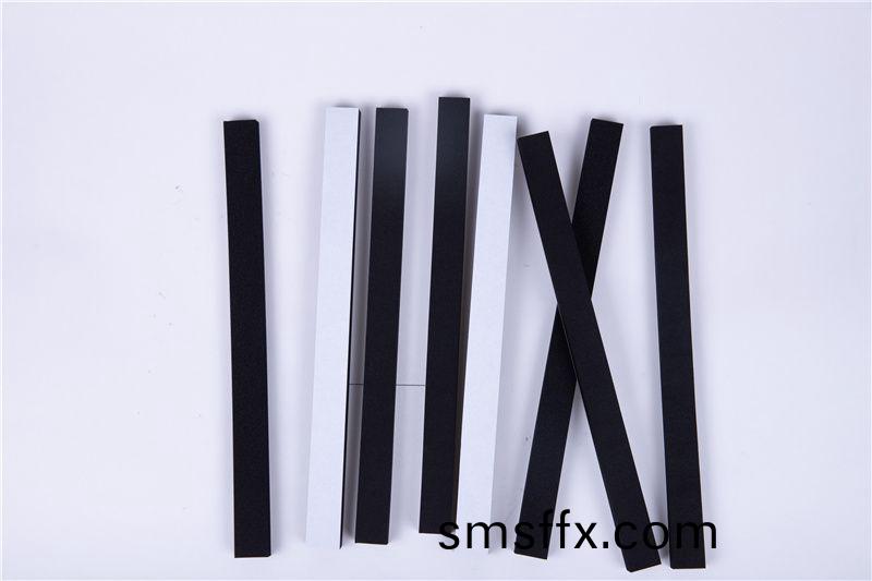 CR減(jian)震(zhen)保(bao)溫(wen)條