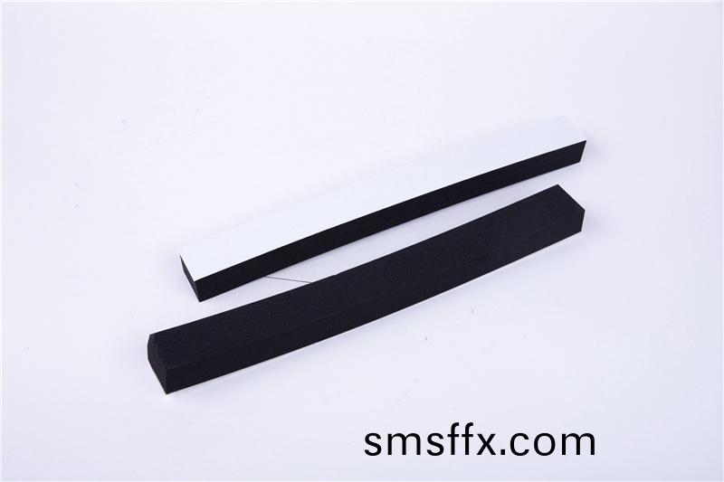 CR減(jian)震(zhen)保溫條(tiao)