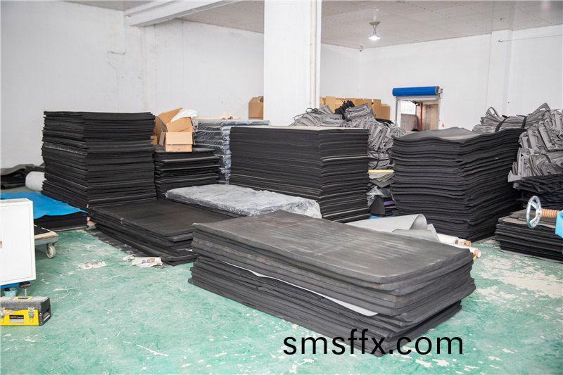 車(che)間(jian)展示